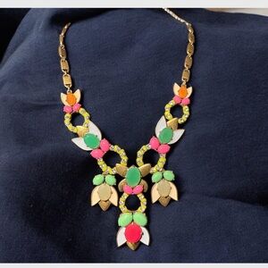 STELLA & DOT Colorful
Tropicana Necklace